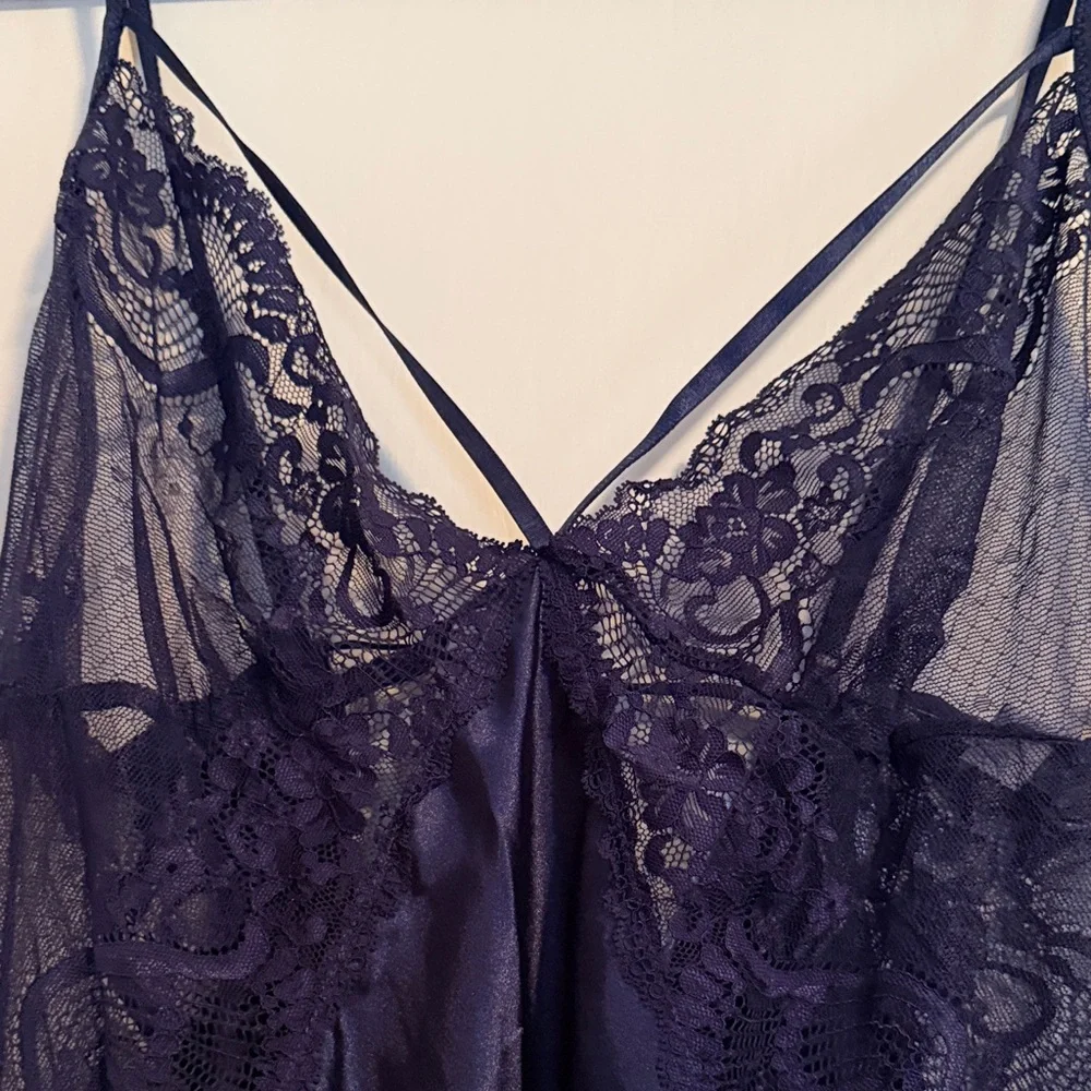 Navy Satin Lace-Trim Kimono Robe - Women's Chemise